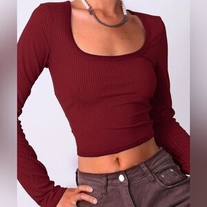SHEIN Cropped Red Long Sleeve Top